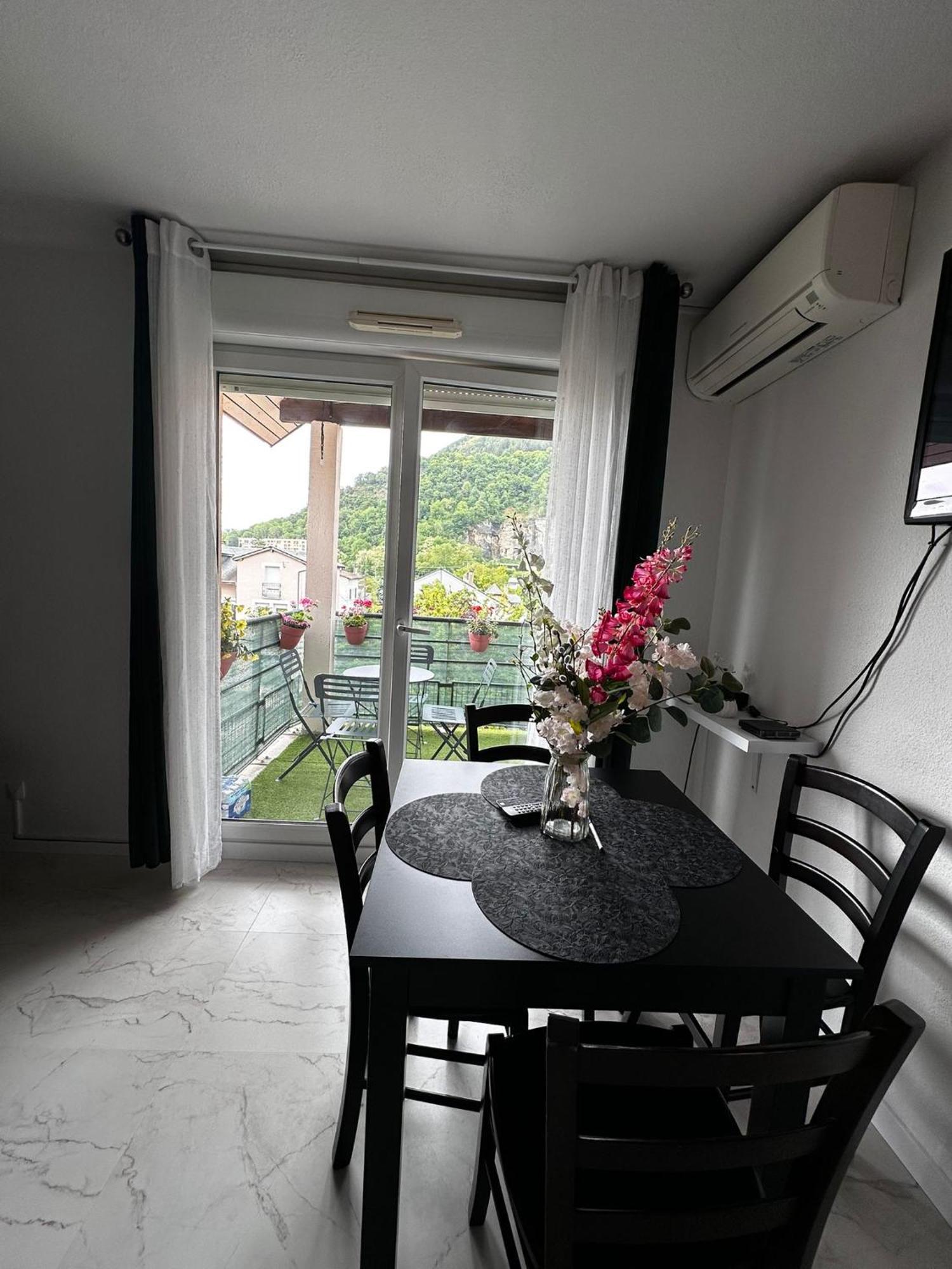 Ararat Apartment Lourdes Exterior foto