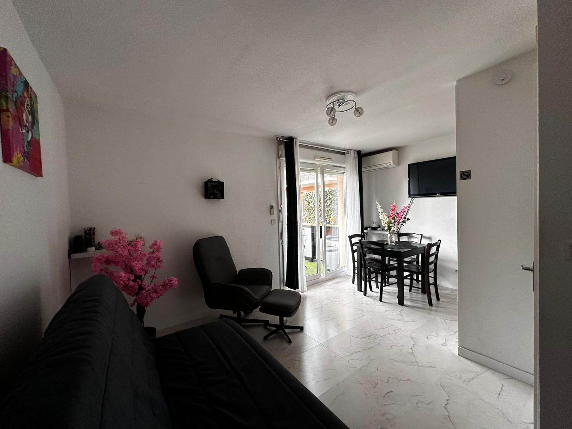 Ararat Apartment Lourdes Exterior foto